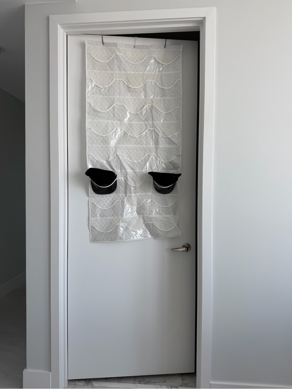 Hat Organizer Over-The-Door Hanging Baseball Caps 24 Pockets PRICED TO SELL